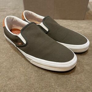 Vans Olive Green Slip-On Canvas Loafers Men's Size 13